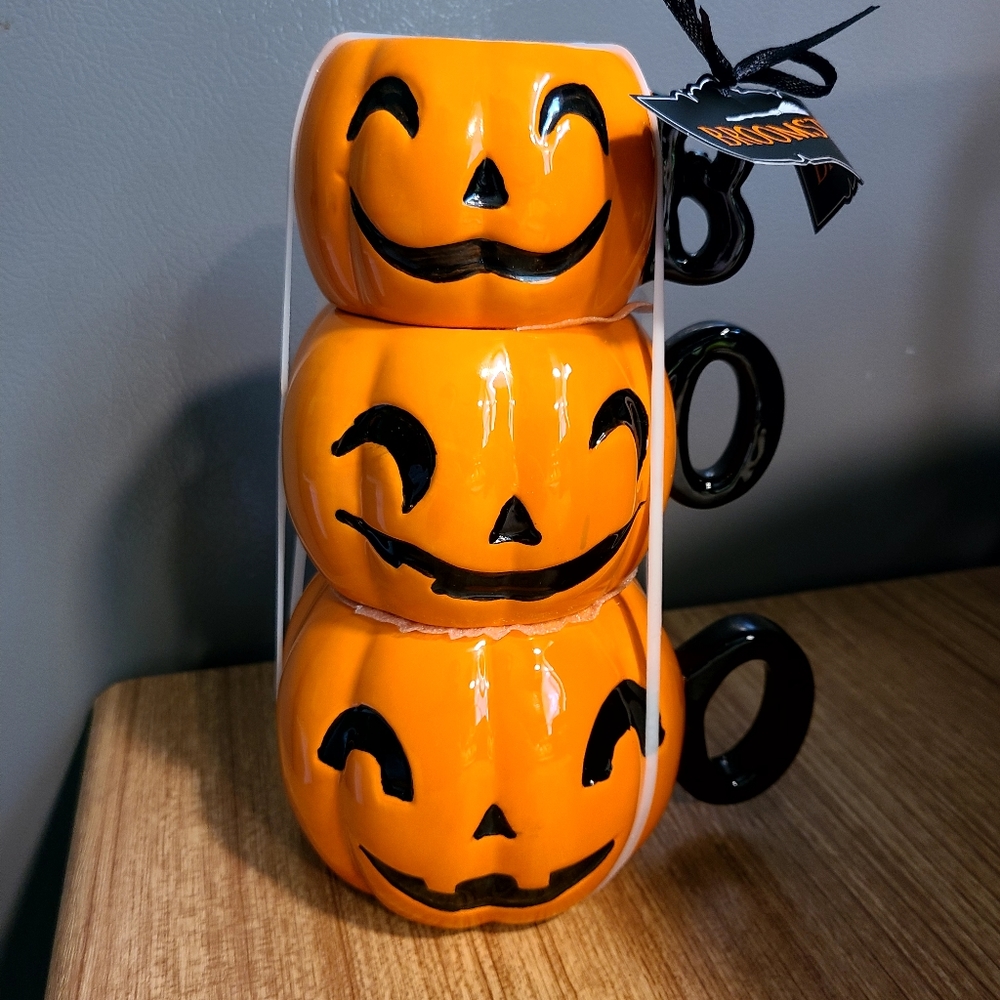 Pumpkin Mugs